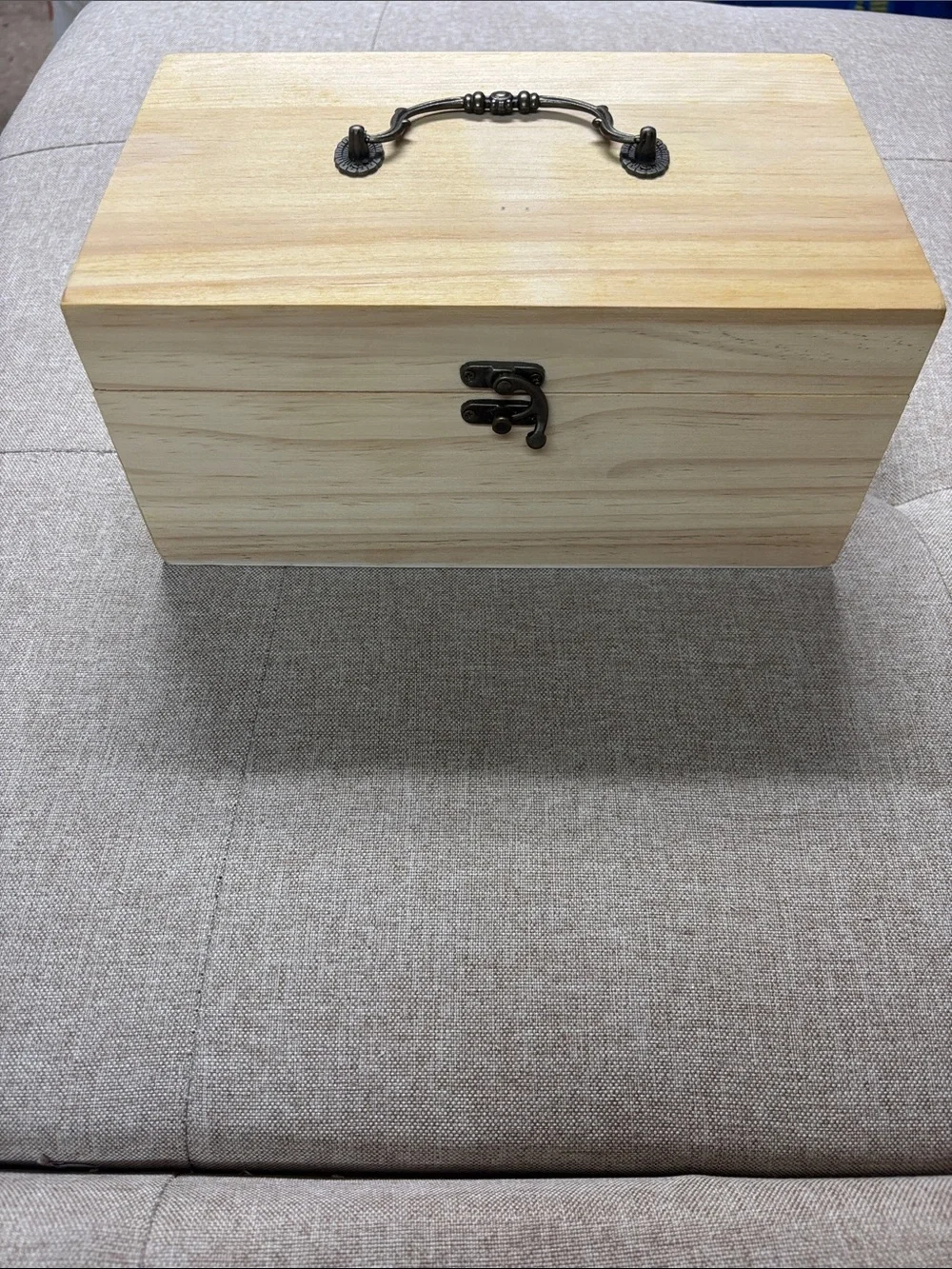 Natural Wood Storage Box with Antique-Style Handle and Latch